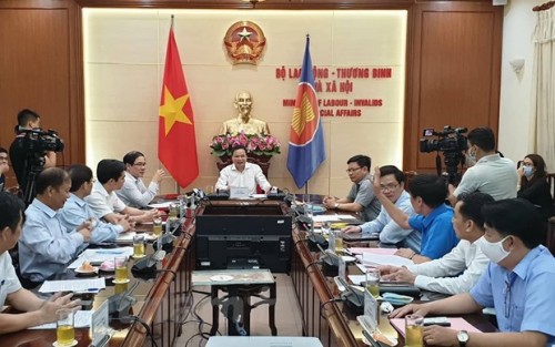 Mức lương tối thiểu vùng năm 2021 mới nhất đã có